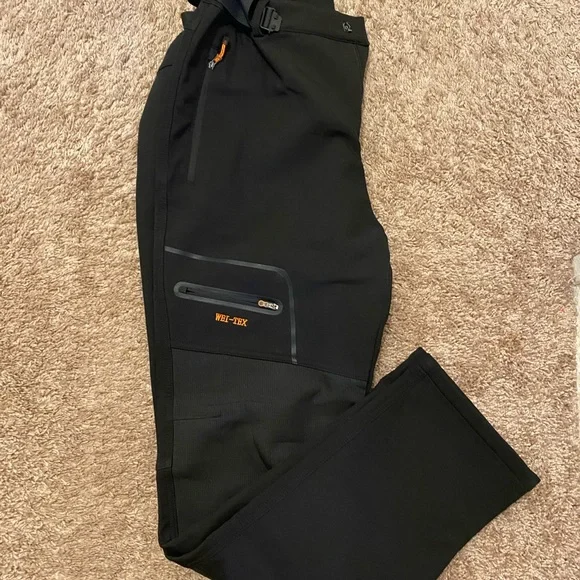 🛑SOLD🛑SOLD🛑WEI TEK TACTICAL/SKI Durable Black Cargo Pants w/Adjustable Waistband - Picture 2 of 15